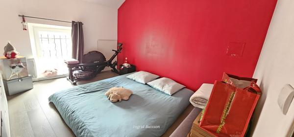 MAISON de VILLE avec beaucoup de cachet