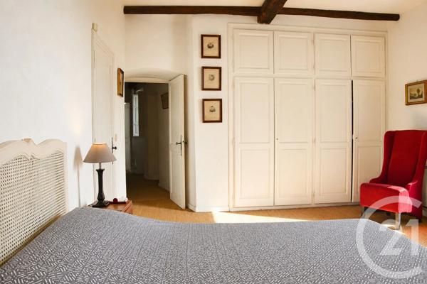 Maison à vendre  9 pièces - 262,24 m 2   SAN MARTINO DI LOTA  - 202