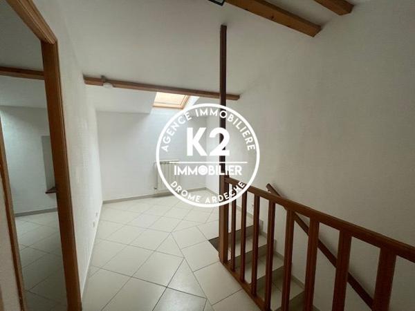 MAISON DE VILLE 77 m² - 3 CHAMBRES - GARAGE 35 m² - SANS TRAVAUX