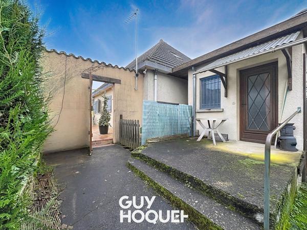 Maison de caractère 3 Chs avec T2 Indépendant, Grenier aménageable, Véranda, Piscine et Garage