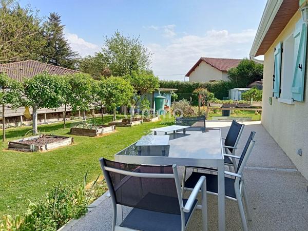 villecomtal maison 5 pièces avec garage