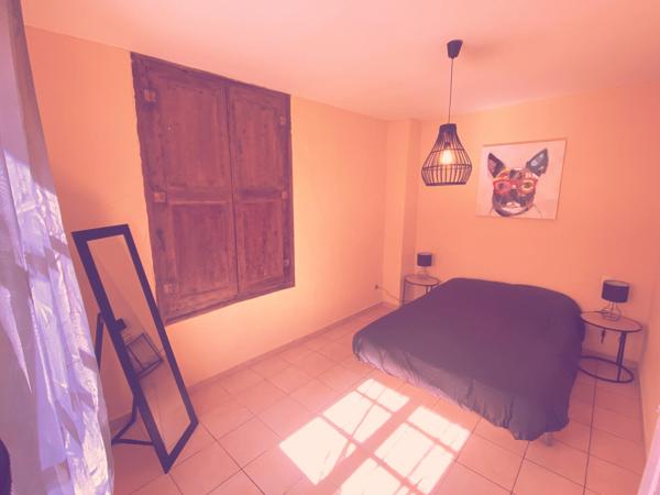 À vendre - Immeuble 177 m² situé à Carcassonne (11000)