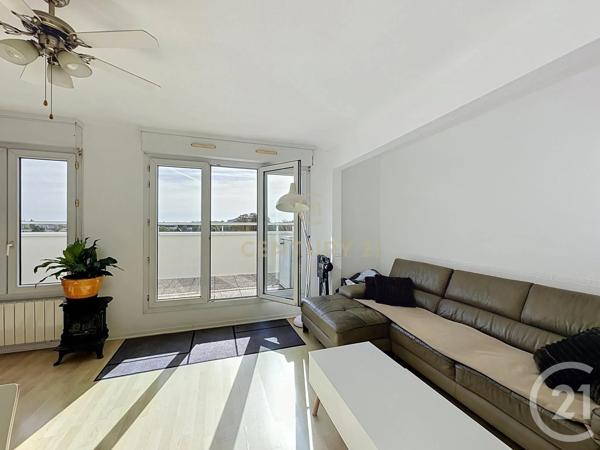 Appartement Duplex à vendre  4 pièces - 97,44 m 2   NOISY LE GRAND  - 93
