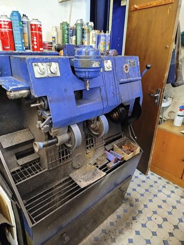 Chaussure - Cuir - Cordonnerie à NICE (06000)