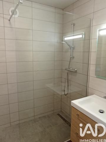 Location appartement 2 pièces 51 m² Reims