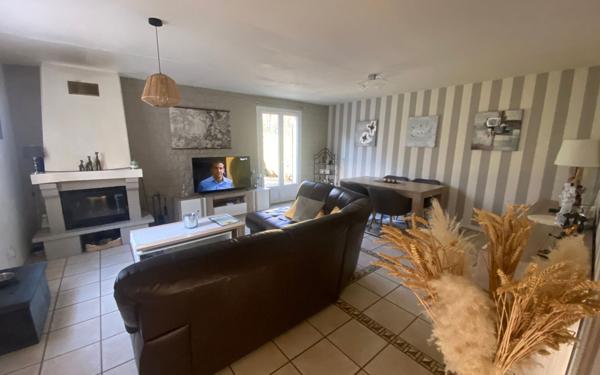 Maison à vendre    3 pièces •  Les Baux-Sainte-Croix