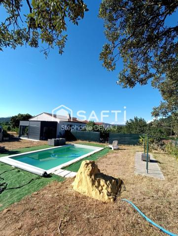 VILLA  &  VERANDA - PISCINE- Grand GARAGE- CAVE