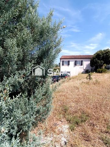 VILLA  &  VERANDA - PISCINE- Grand GARAGE- CAVE