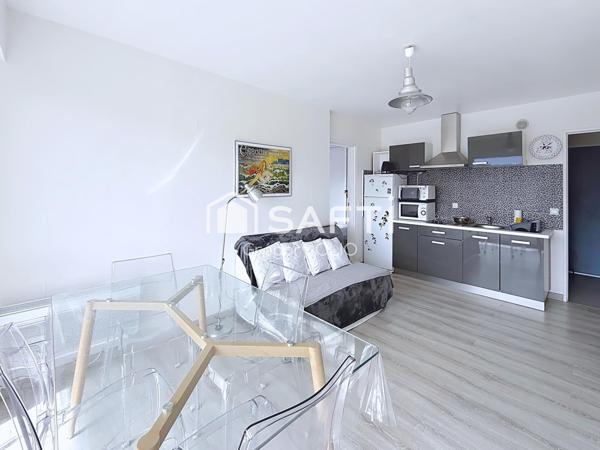 Appartement 2 pièces orienté sud avec place de parking.