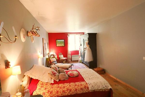 Maison Caumont Sur Durance 8 pièce(s) 248 m2