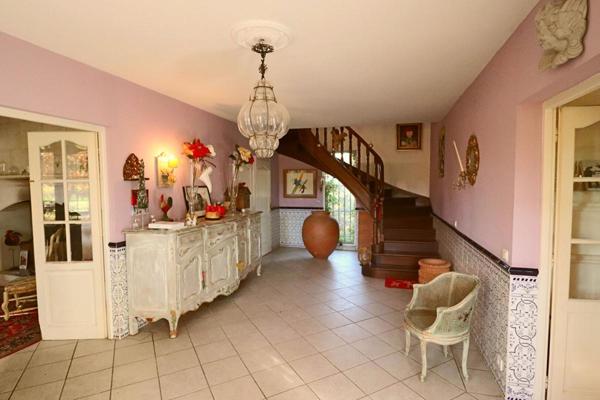 Maison Caumont Sur Durance 8 pièce(s) 248 m2