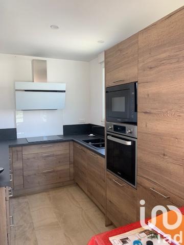 Maison à vendre 5 pièces 127 m² Rodilhan