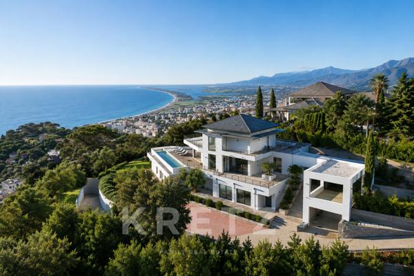 Villa d'Architecte d'Exception - Vue mer sur les Hauteurs de Bastia