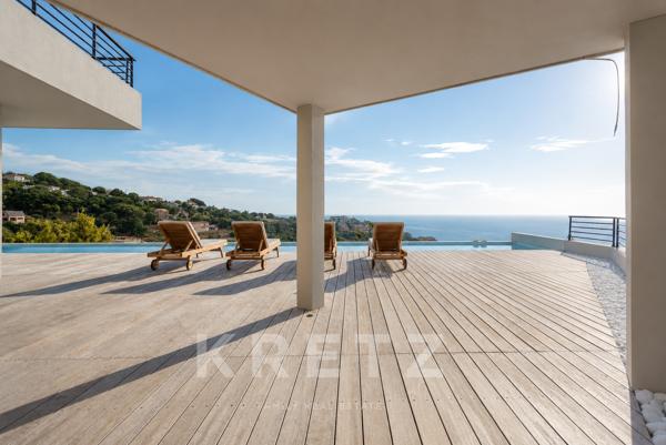 Villa d'Architecte d'Exception - Vue mer sur les Hauteurs de Bastia