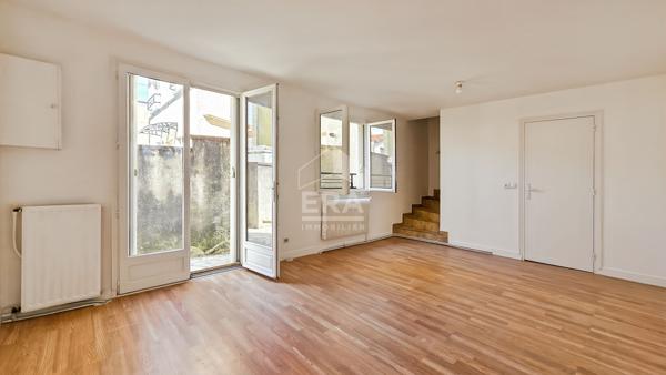 Montreuil Boissière, maison de 61m²  3 pièces avec terrasse