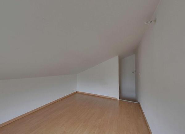 Appartement à vendre    3 pièces • 59 m2 Nanteuil-le-Haudouin