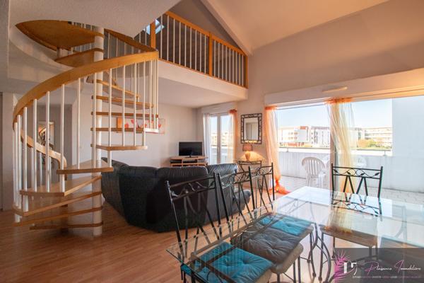 AYTRE - APPARTEMENT TYPE 3 PIECES DERNIER ETAGE Aytre AYTRE - APPARTEMENT TYPE 3 PIECES DERNIER ETAGE Aytre