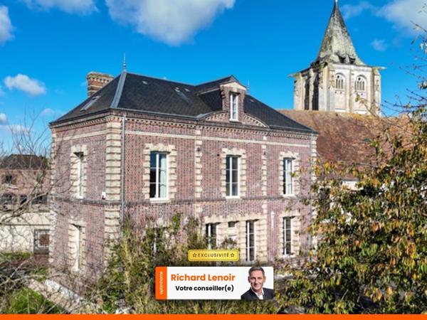 Magnifique propriété comprenant une Maison de maître et une maison d’amis sur 288 m2 en plein coeur de la Normandie et à 50 minutes des plages !