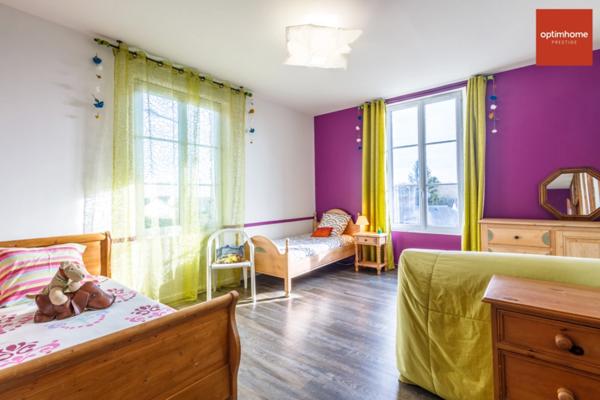 Magnifique propriété comprenant une Maison de maître et une maison d’amis sur 288 m2 en plein coeur de la Normandie et à 50 minutes des plages !