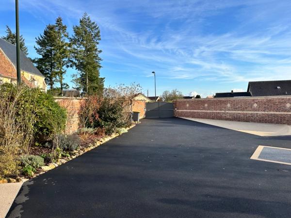 Magnifique propriété comprenant une Maison de maître et une maison d’amis sur 288 m2 en plein coeur de la Normandie et à 50 minutes des plages !