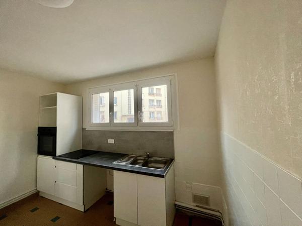 Appartement Pontoise 3 pièce(s) 65.75 m2 €160 000 ** - Référence 11053