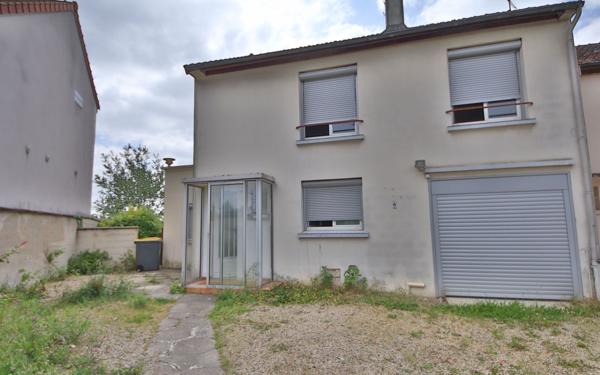 Maison à vendre    6 pièces • 90 m2 Château-Thierry