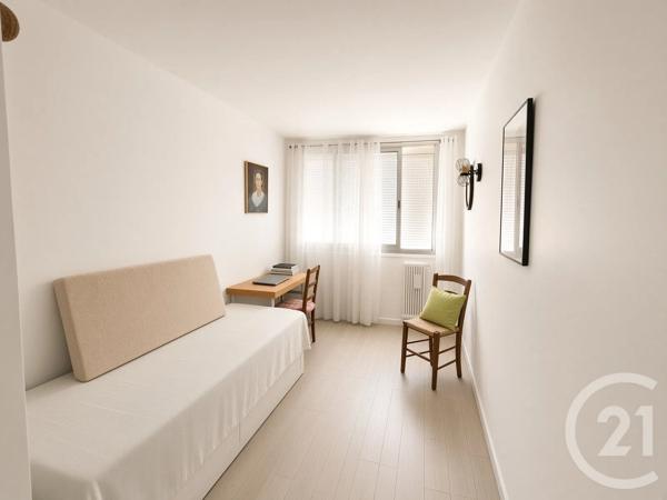 Appartement F3 à vendre  3 pièces - 61,84 m 2   FRESNES  - 94