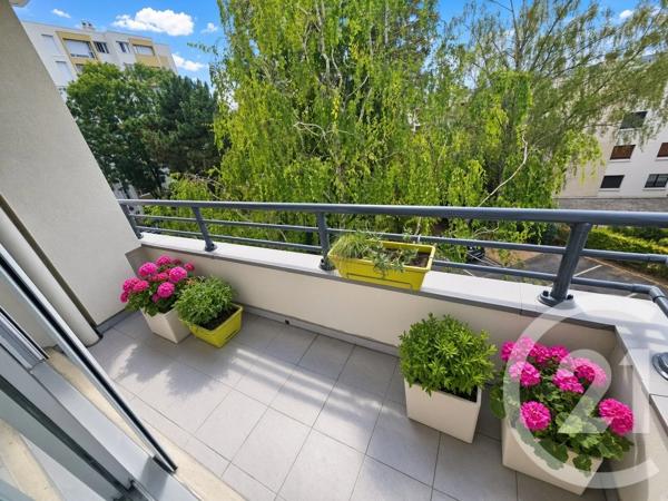 Appartement F3 à vendre  3 pièces - 61,84 m 2   FRESNES  - 94