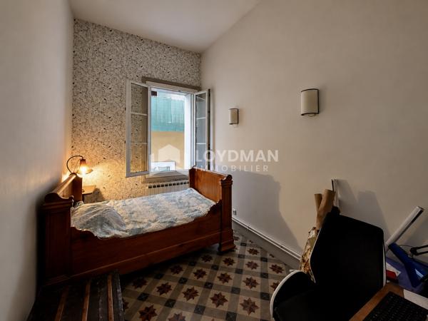 T4 92 M² – COUR PRIVATIVE 39 M² – CHARME ANCIEN – MONTPELLIER CENTRE-VILLE