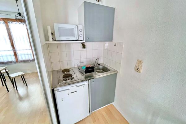 A LOUER - NANTES CANCLAUX MELLINET - STUDIO MEUBLÉ PRATIQUE DE 18.32 M²