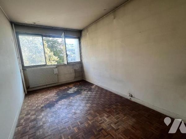 Appartement T2 - Vente - Paris 16e arrondissement

À vendre, appartement 5ième étage ascenseu...