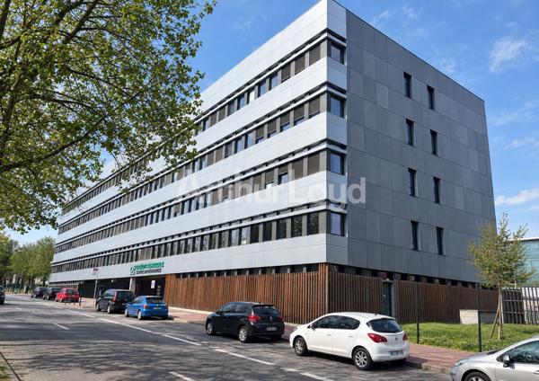 Bureaux à vendre ou à louer à Roubaix capacité 400 personnes RT 2012