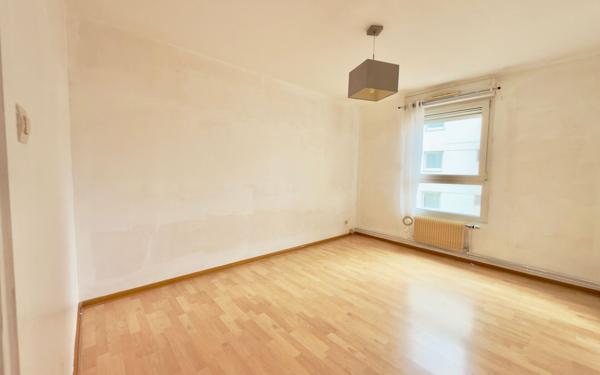 Appartement à vendre    3 pièces • 86,20 m2 Strasbourg
