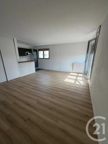 Appartement Studio à vendre  1 pièce - 39,22 m 2   CERGY  - 95