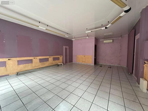 Location - Fonds et/ou murs commerciaux Ussel 19200 2 pièces 50 m 2