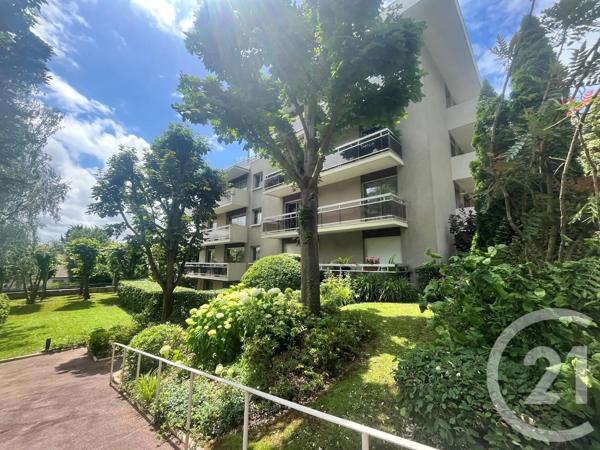 Appartement F4 à vendre  5 pièces - 90,59 m 2   MONTMORENCY  - 95