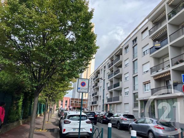 Appartement F4 à vendre  5 pièces - 90,59 m 2   MONTMORENCY  - 95