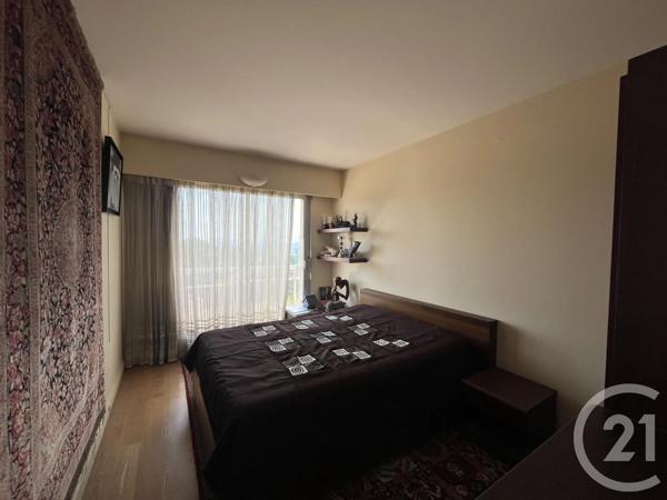 Appartement F4 à vendre  5 pièces - 90,59 m 2   MONTMORENCY  - 95