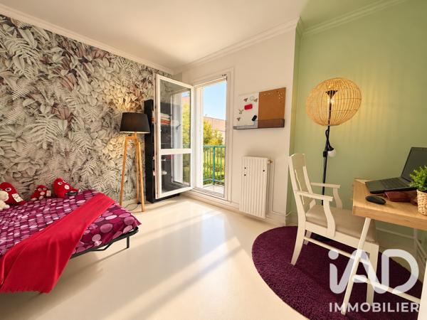 Maison à vendre 5 pièces 104,28 m² Montigny-le-Bretonneux