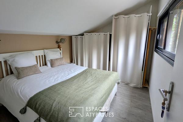 Maison style échoppe avec extérieur, dépendance et garage