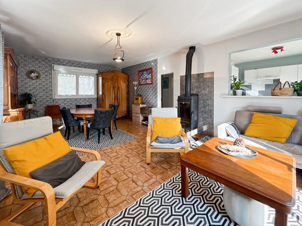 Maison 5 pièce(s) de 133m² sur un terrain de 1 601m²