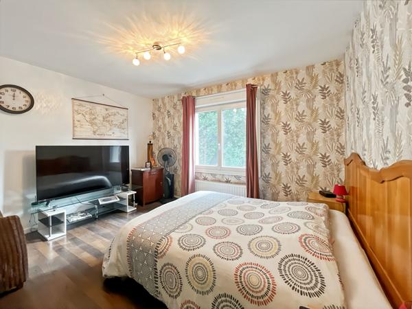 Maison 5 pièce(s) de 133m² sur un terrain de 1 601m²