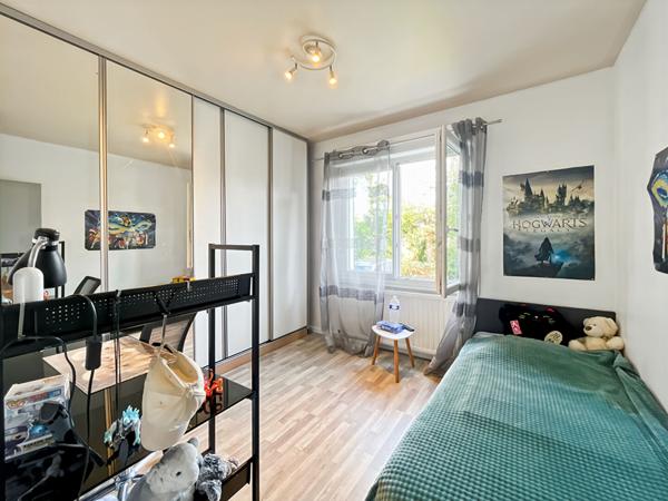 Maison 5 pièce(s) de 133m² sur un terrain de 1 601m²