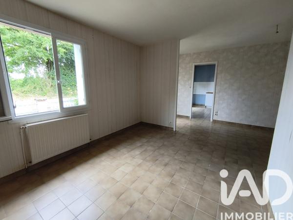 Maison à vendre 5 pièces 84 m² Saint-Sauvant