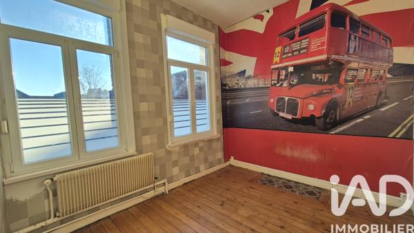 Maison à vendre 8 pièces 198 m² Saint-Amand-les-Eaux