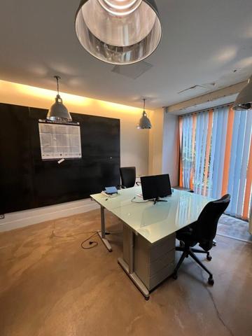 Bureaux à vendre à PARIS 75009
