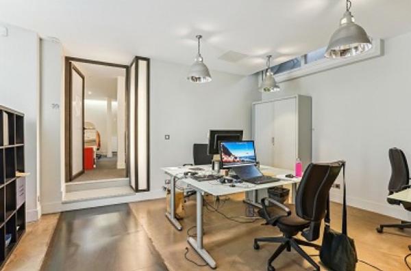 Bureaux à vendre à PARIS 75009