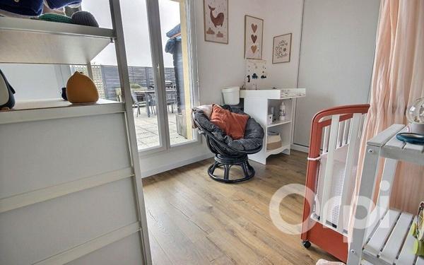 Appartement à vendre    4 pièces • 81,31 m2 Élancourt