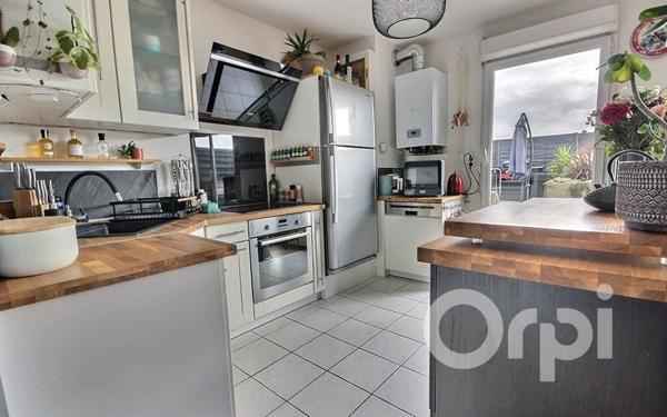 Appartement à vendre    4 pièces • 81,31 m2 Élancourt