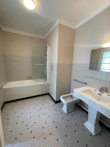 APPARTEMENT T4 HYPER CENTRE POXIMITE PEY BERLAND Bordeaux (33000)
